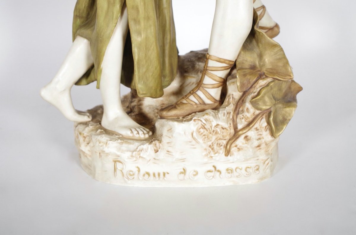 Porcelaine de Royal Dux - Retour de chasse-photo-6