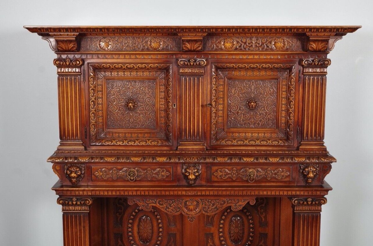 Cabinet style Renaissance-photo-2