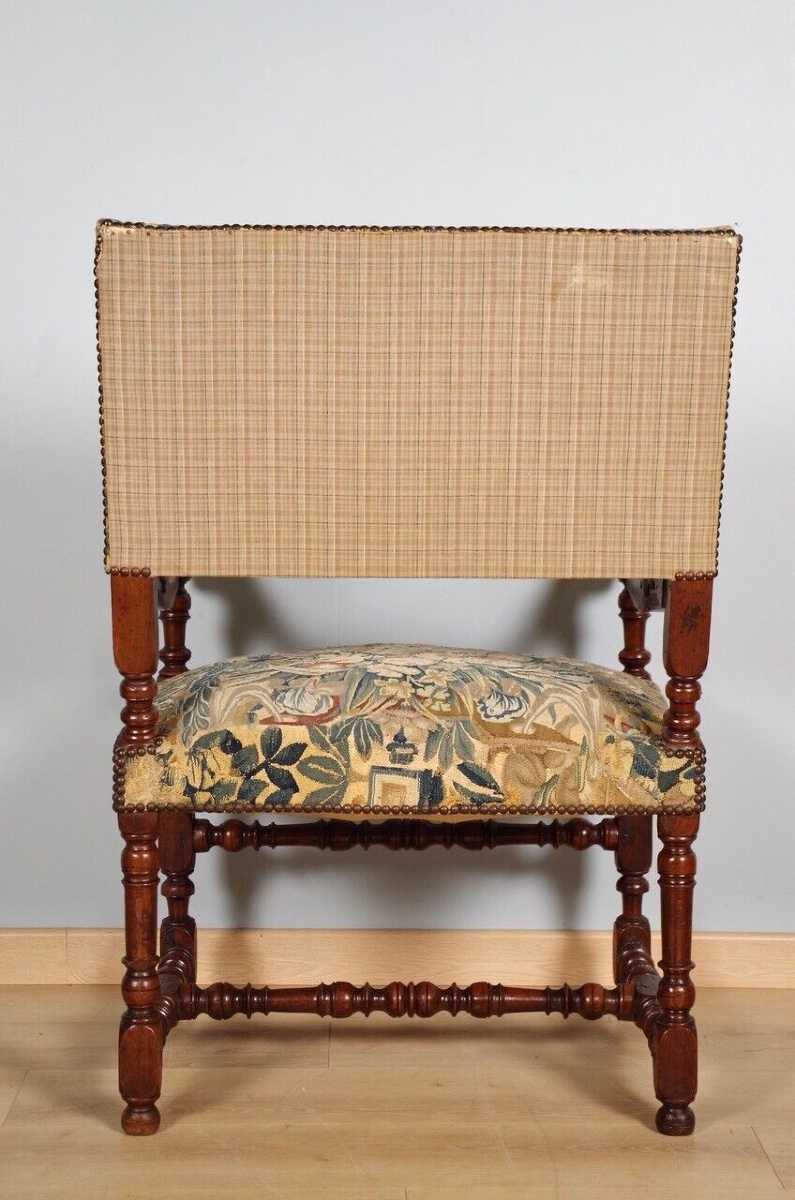 Louis XIII Period Arm Chair-photo-6