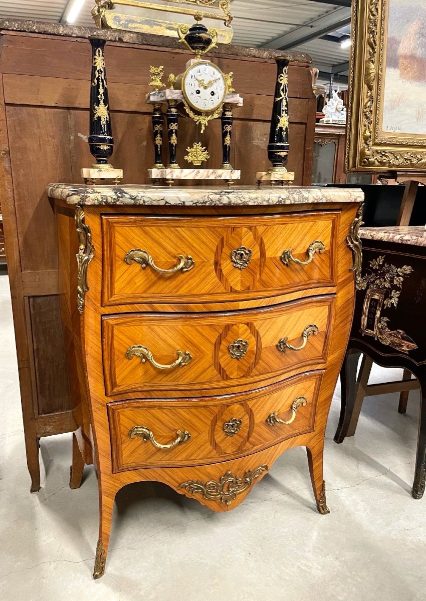 Commode style Louis XV bois de rose