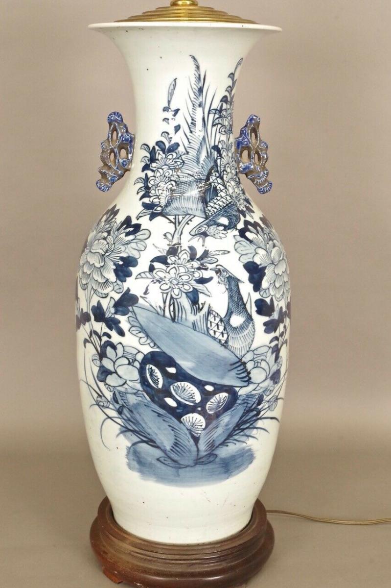 Large Chinese Porcelain Lamp-photo-3