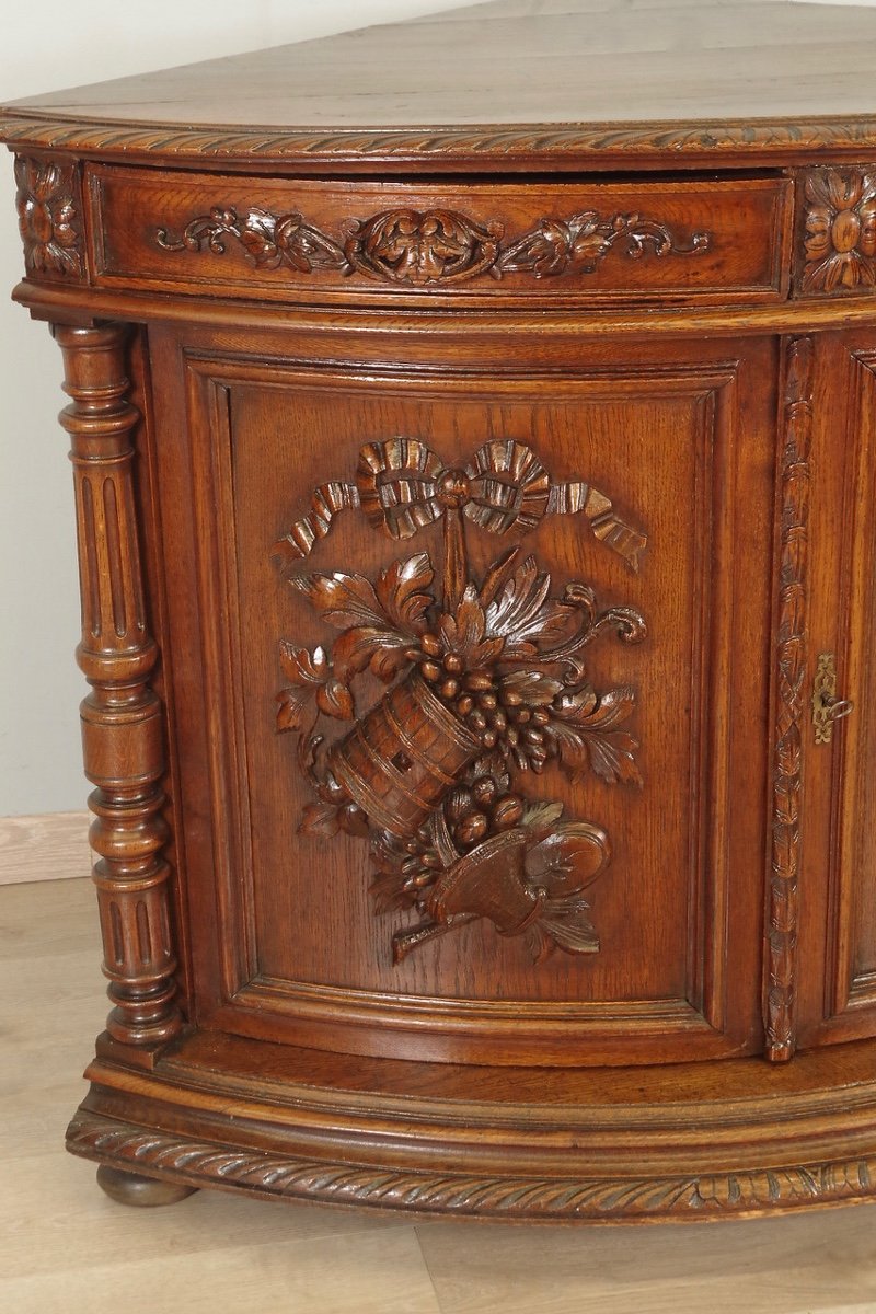 Renaissance Style Corner Cabinet-photo-4