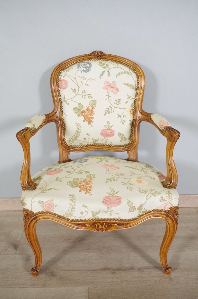 Quatre fauteuils style Louis XV-photo-3