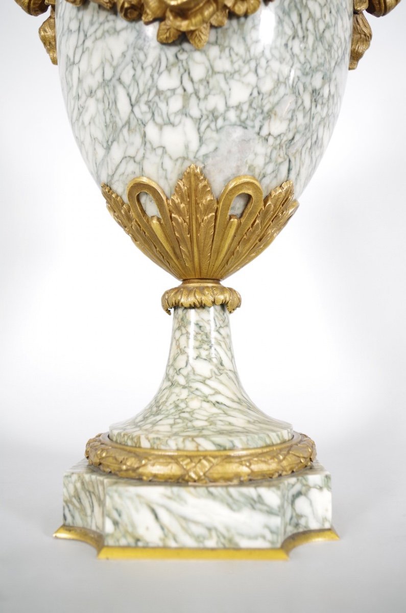 Paire de vases en marbre style Louis XVI-photo-7