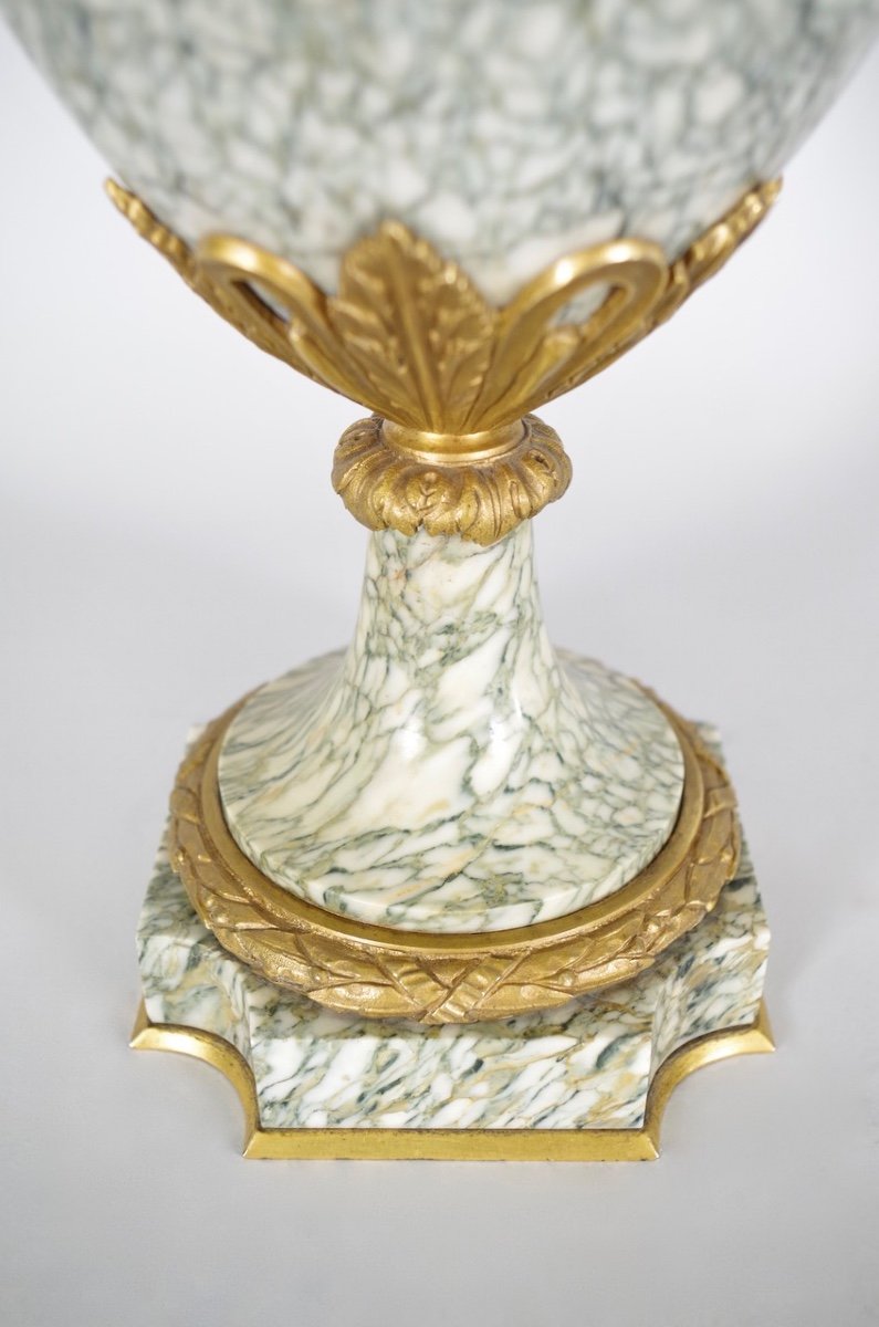Paire de vases en marbre style Louis XVI-photo-8