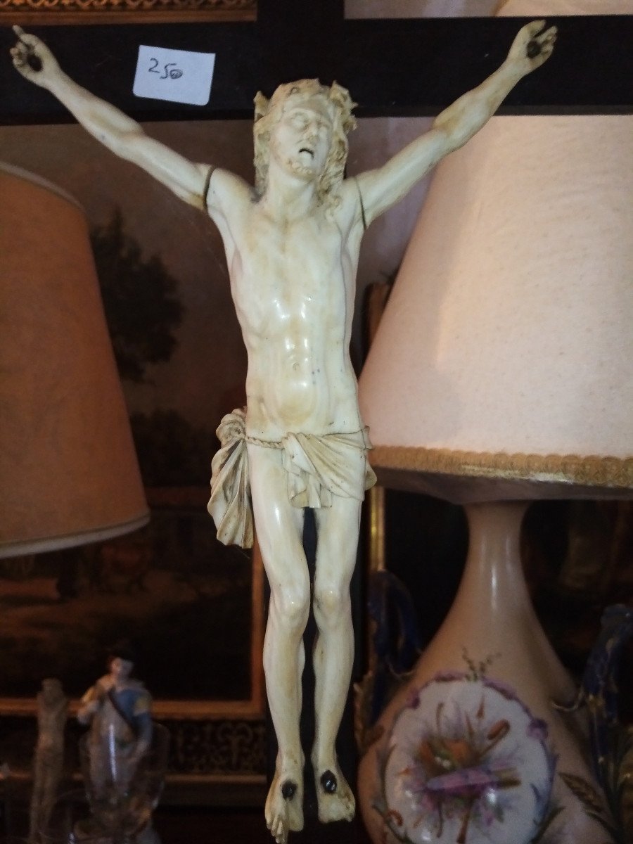 Christ In Ivory End XVIII