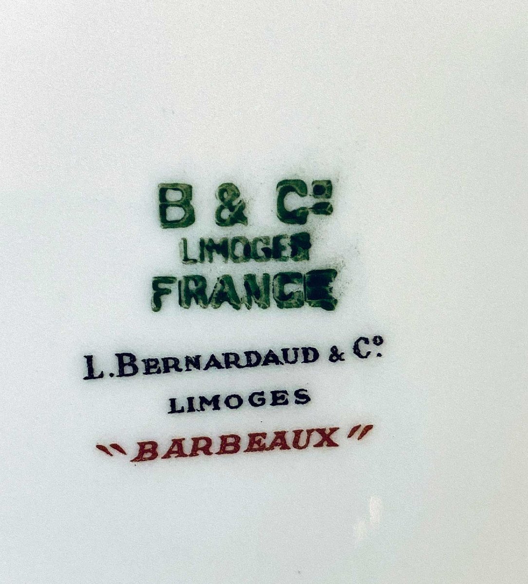 Service De Vaisselle, Limoges, Bernardaud, Décor "barbeaux"-photo-3