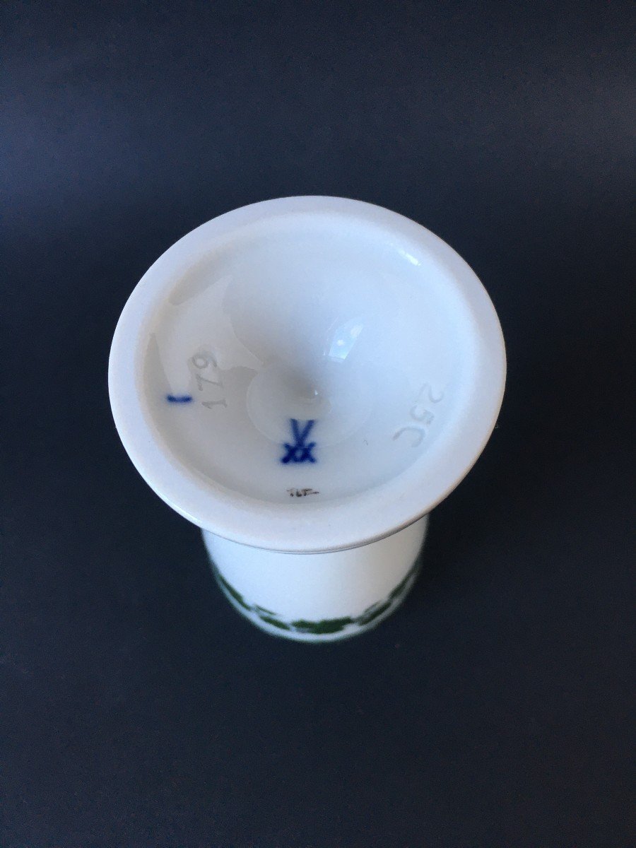Meissen Porcelain Egg Cup-photo-4