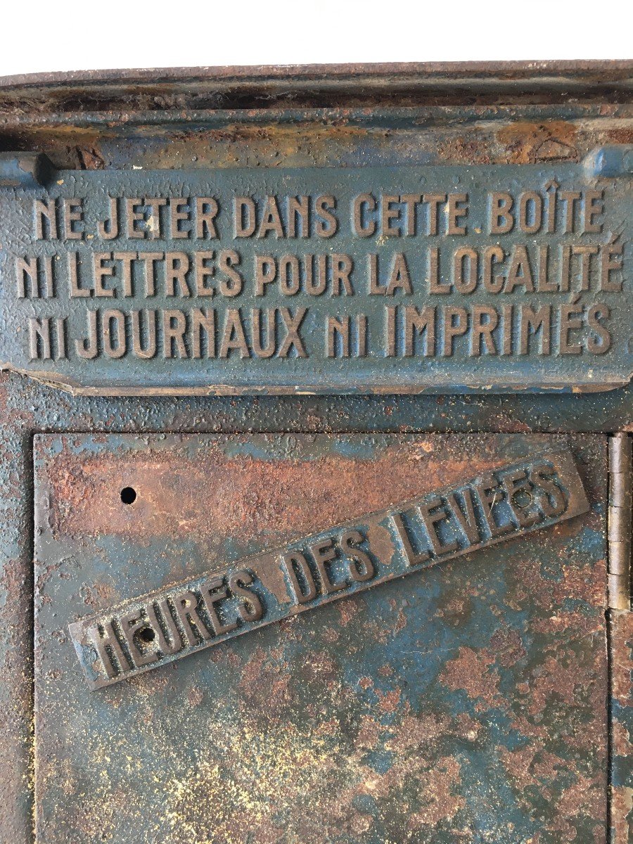 Old Foulon Mailbox Barn Find-photo-3