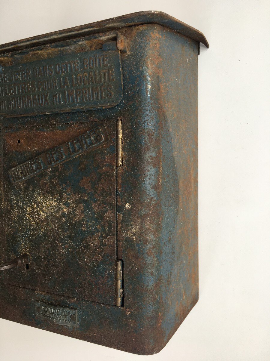 Old Foulon Mailbox Barn Find-photo-3