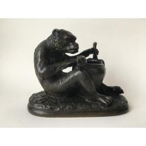 Curious Bronze Monkey Attributed To Christophe Fratin