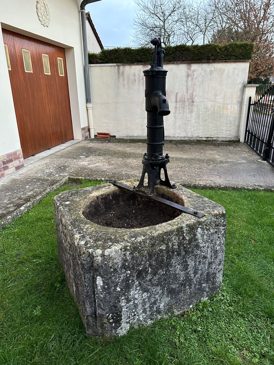 Stone Well Rim -photo-2