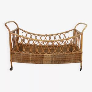 Rattan Bed