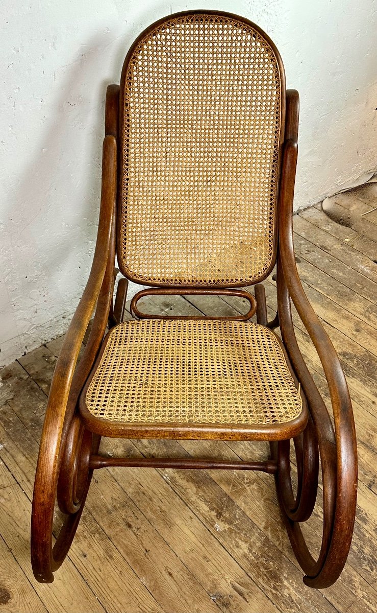 Thonet Rocking Chair In Curved Wood And Canework 1900s-photo-2