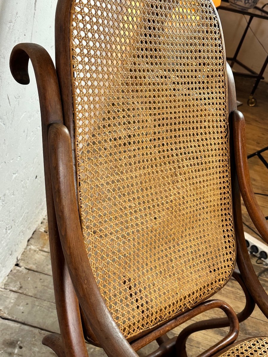 Thonet Rocking Chair In Curved Wood And Canework 1900s-photo-6