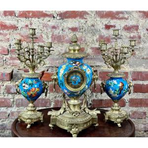 Pendulum / Fireplace Trim In Earthenware And Bronze Louis XVI Style