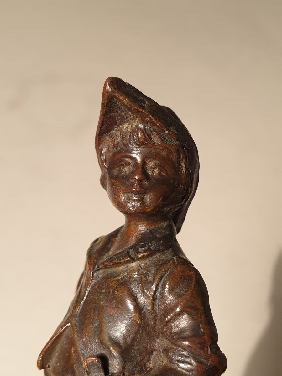 Bronze Statuette Little Boy With A Sword Patina Medal-photo-4