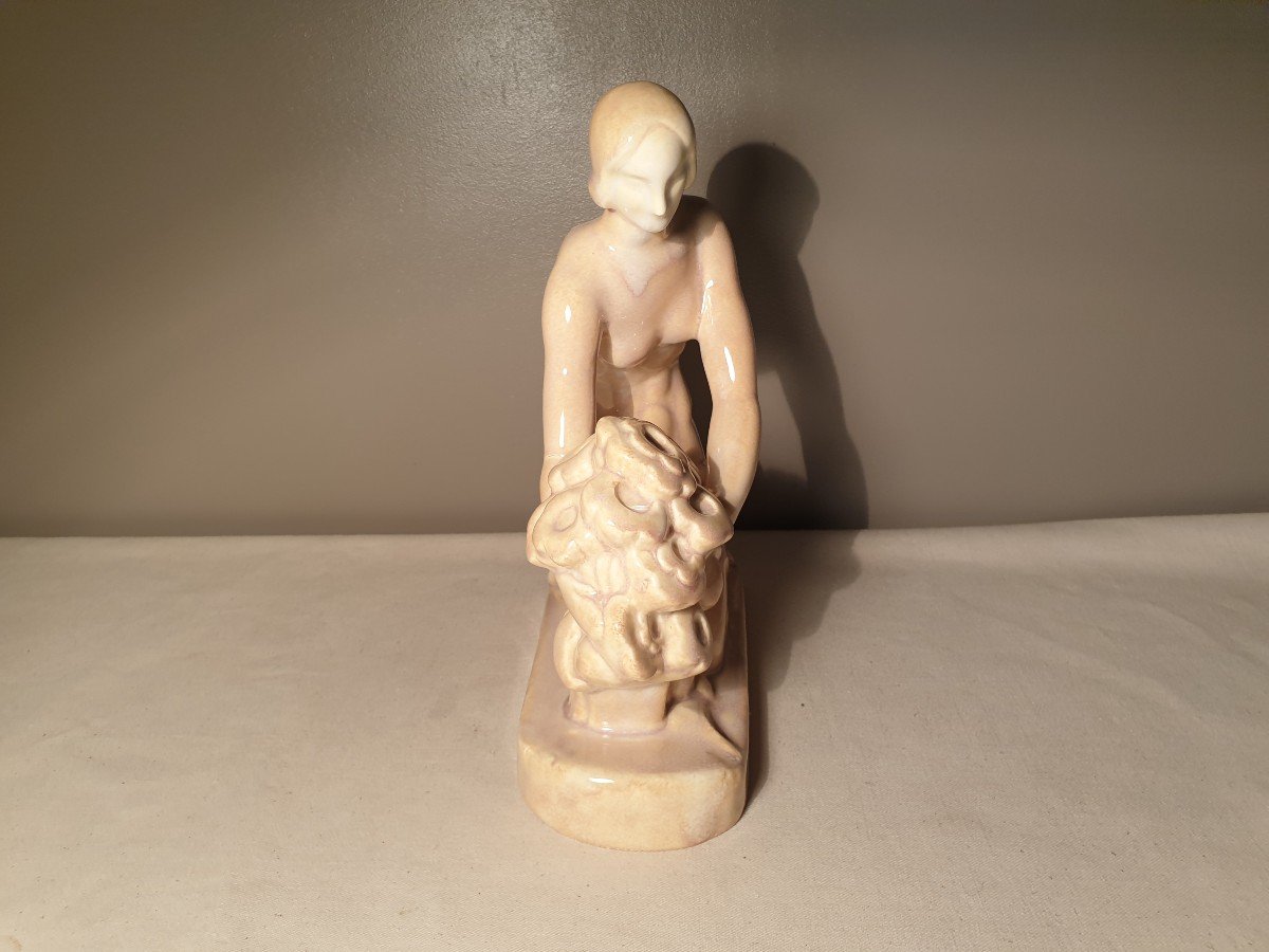 Vierzon Earthenware Sculpture Signed Odyv "woman With Bouquet". Height 26 Cm-photo-2