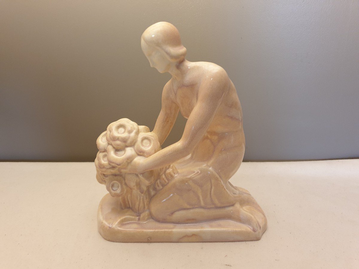 Vierzon Earthenware Sculpture Signed Odyv "woman With Bouquet". Height 26 Cm