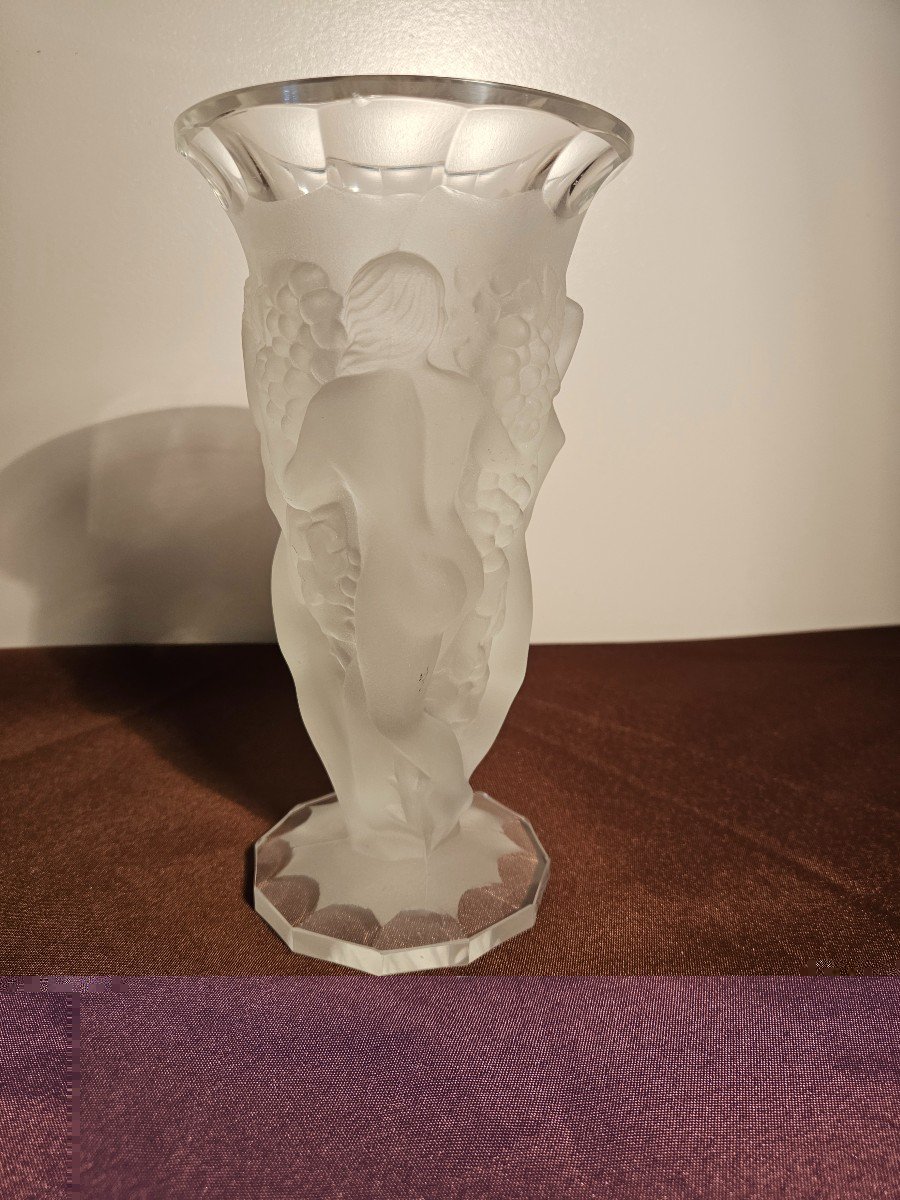 Molded Pressed Glass Vase In The Style Of Heinrich Hoffmann Ingrid Model 1930s-photo-3