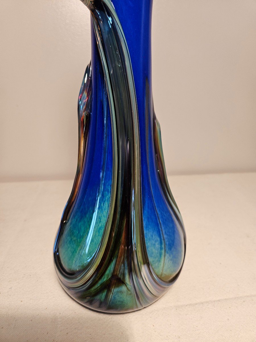 Vase En Verre Marcel Saba Irisé à Dominante Bleue Hauteur 26.7 Cm-photo-3