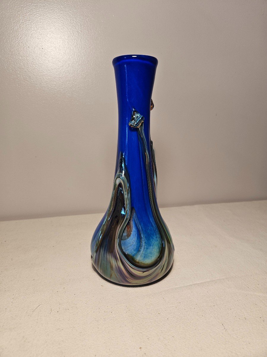 Vase En Verre Marcel Saba Irisé à Dominante Bleue Hauteur 26.7 Cm-photo-3