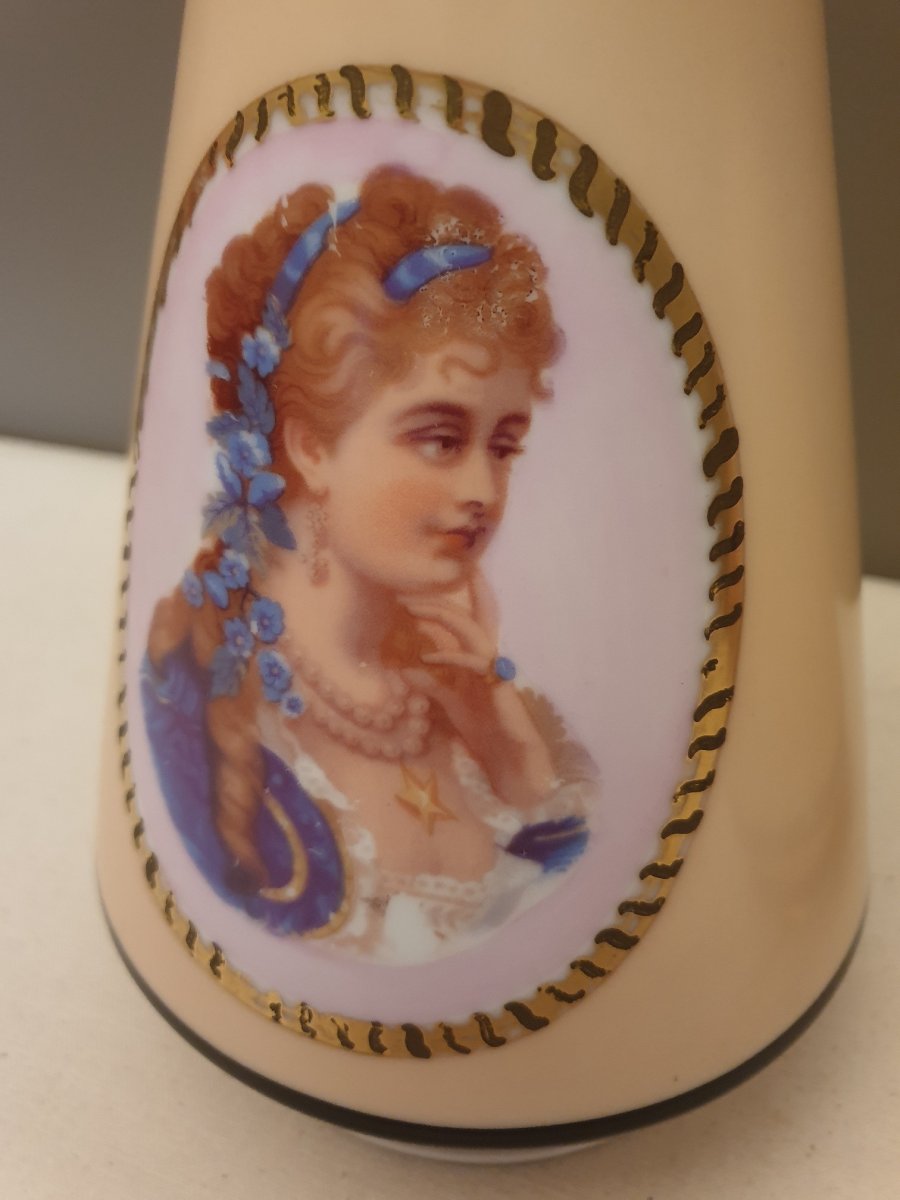 Pair Of Paris Porcelain Vases 19th Bust Portraits Of Women-photo-2