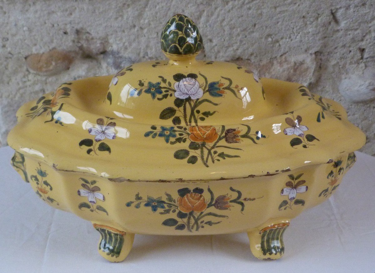 Montpellier Earthenware Soup Tureen