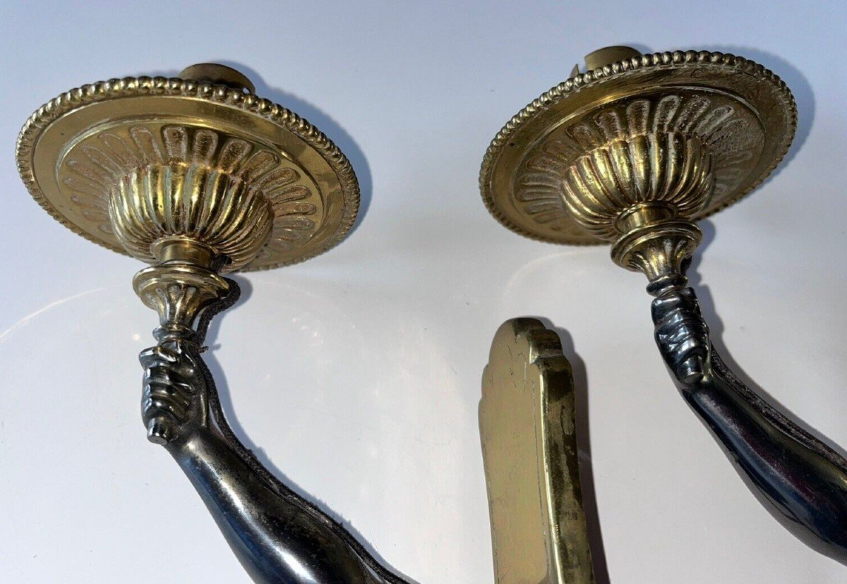 Maison BAGUES  Paire d'Appliques En Bronze En Forme De Bras Tendus De Nubiens-photo-5