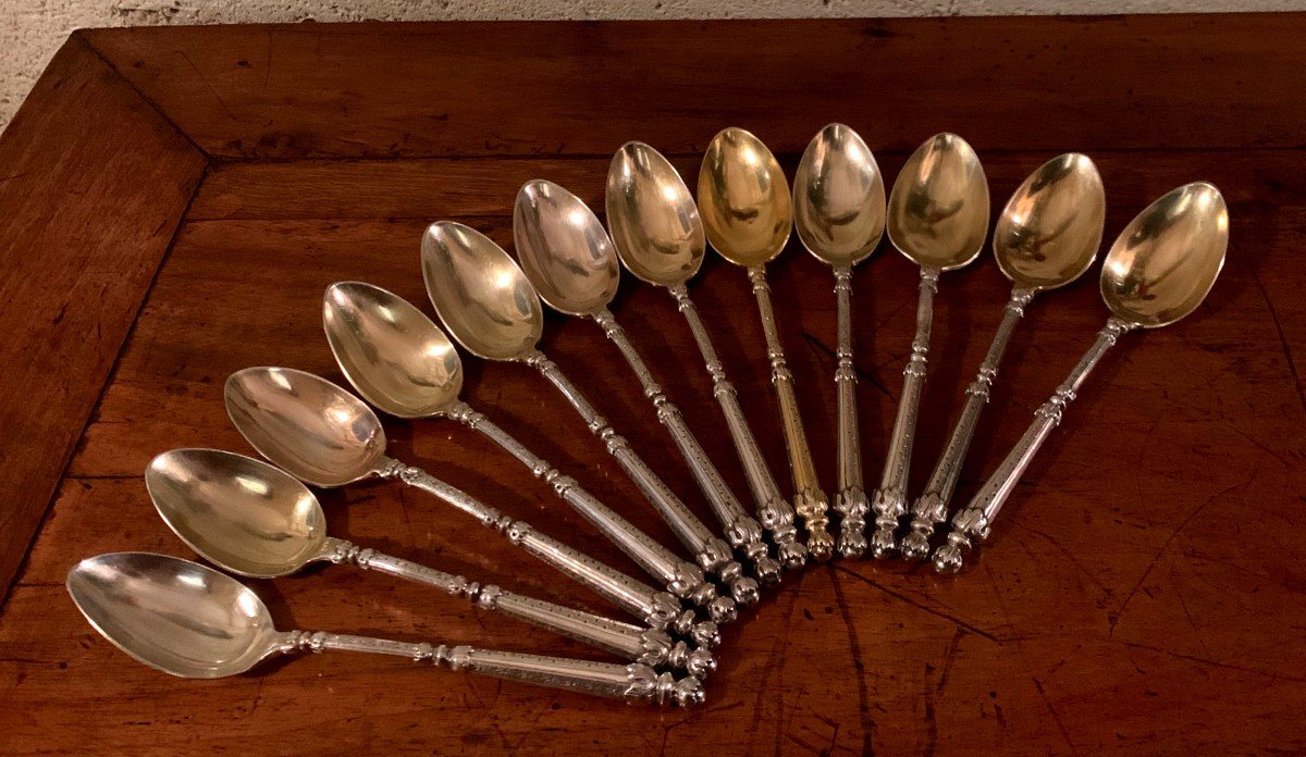 12 Small Spoons In Silver Minerva 1st Title And Vermeil, Straight Handle Called "russian Style"