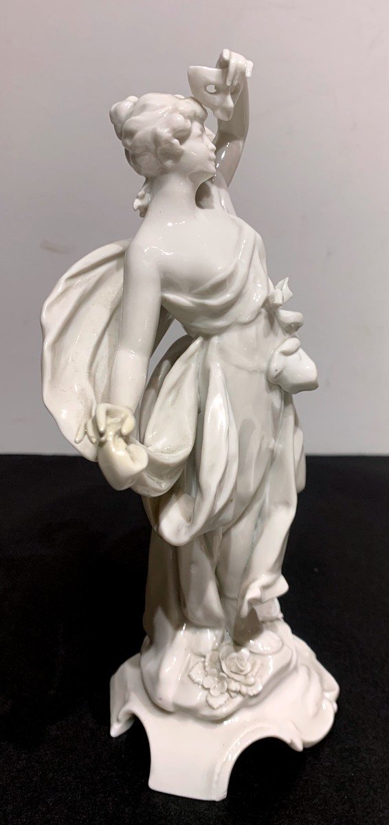 Figurine En Porcelaine Blanche Vernissée Estampillée :Naples (Capodimonte )-photo-2