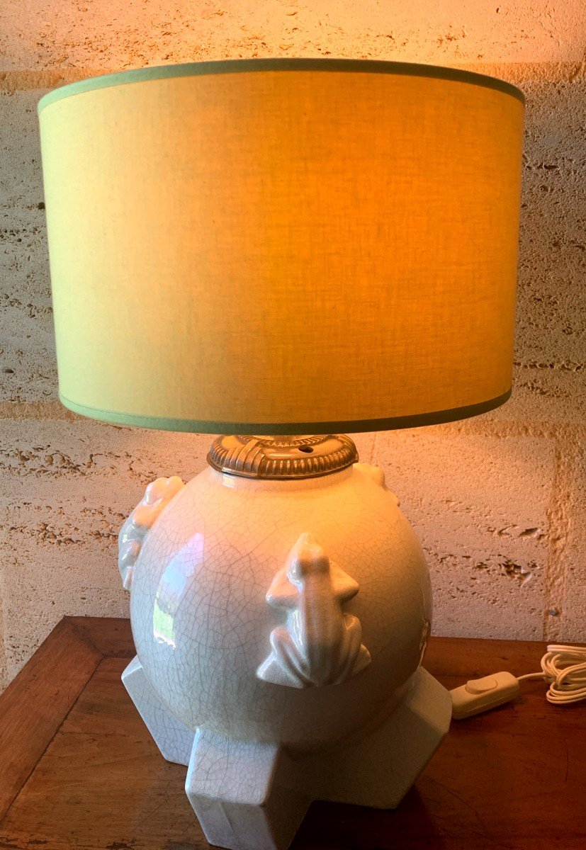 Cracked White Earthenware Lamp Decorated With Frogs From The “art Deco” Period