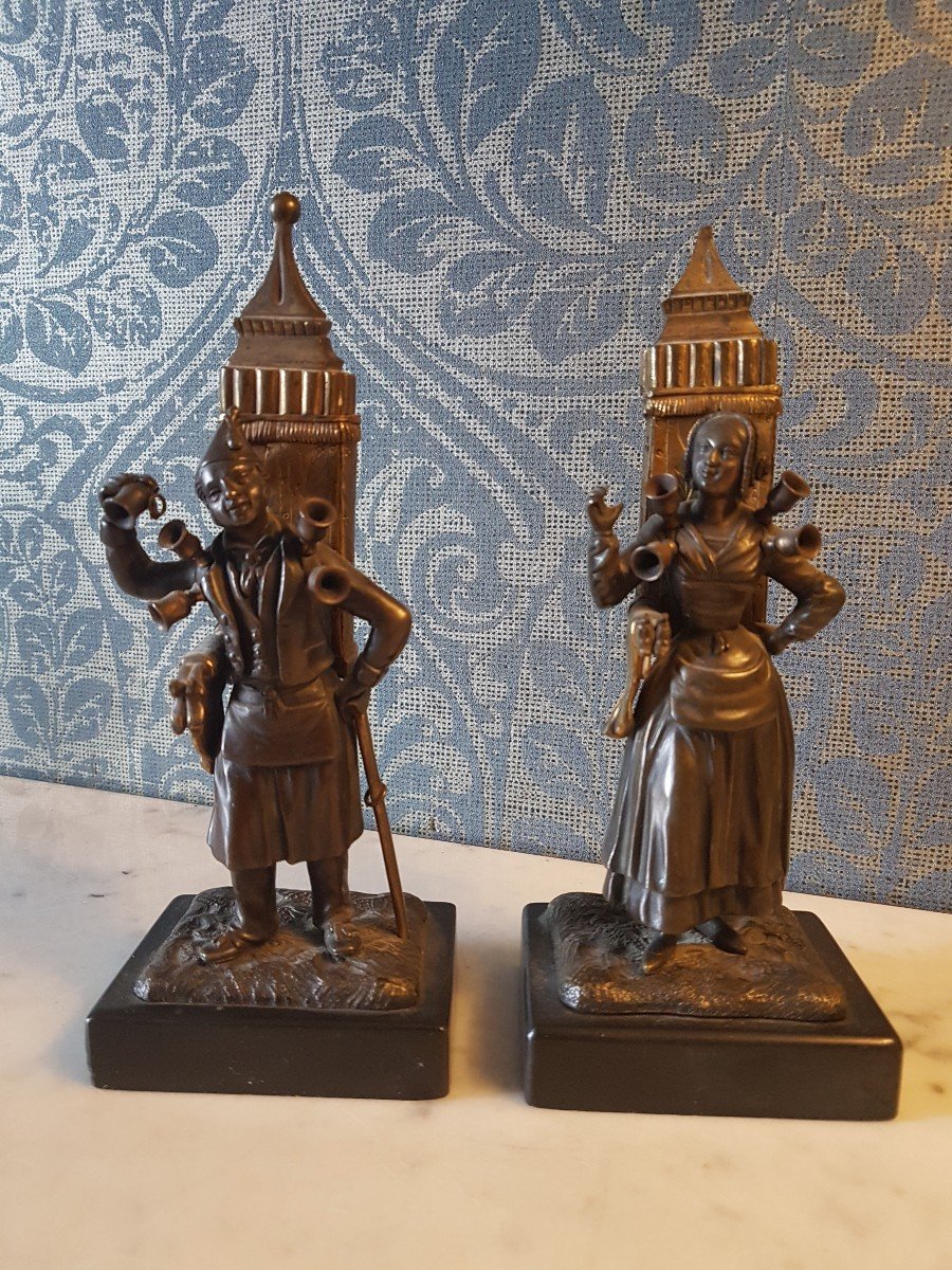 The Coconut Merchants Paris In Bronze.