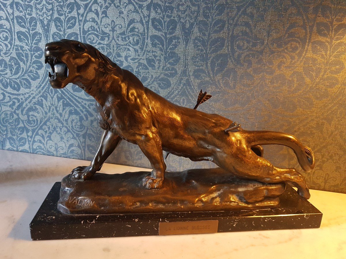 Bronze "blessed Lion" By Charles Valton. 