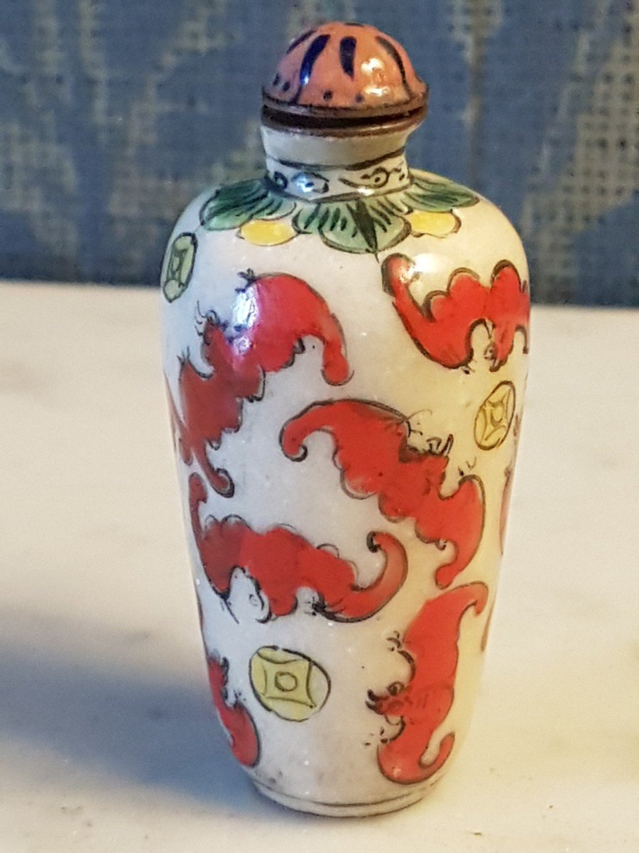 Enameled Snuff Bottle. Chinese 19th Century. -photo-2