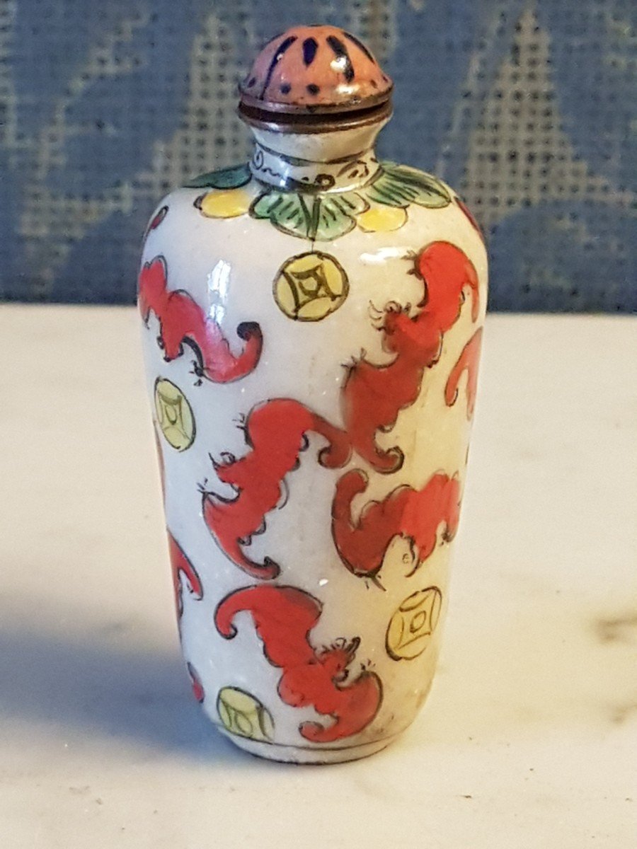 Enameled Snuff Bottle. Chinese 19th Century. -photo-3