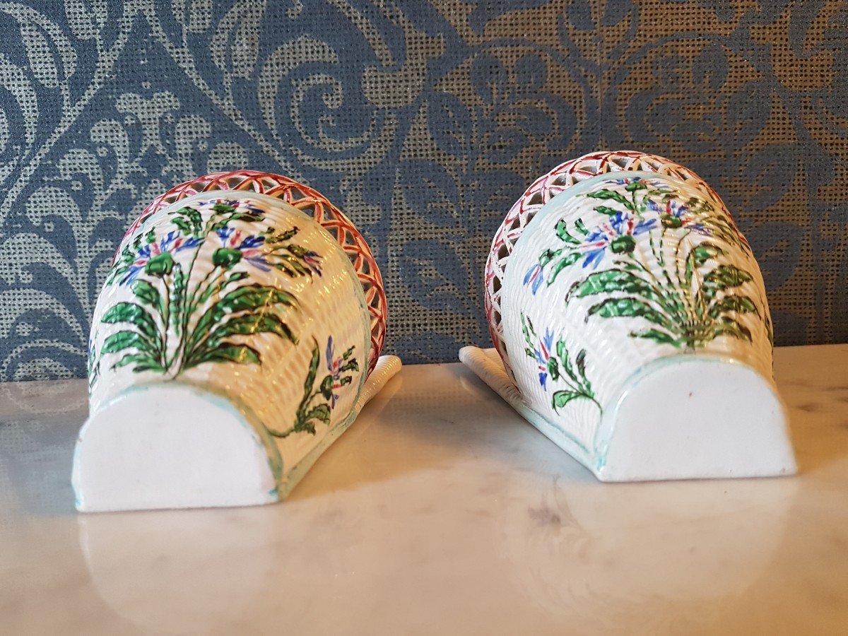 Pair Of Porcelain Baskets. Late 19th Century. -photo-2