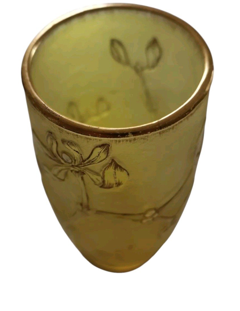 Vase Daum Nancyrtrt New 1900) Acid-etched, Enameled, Gilding. Mistletoe Decor, In Very Good Condition-photo-1