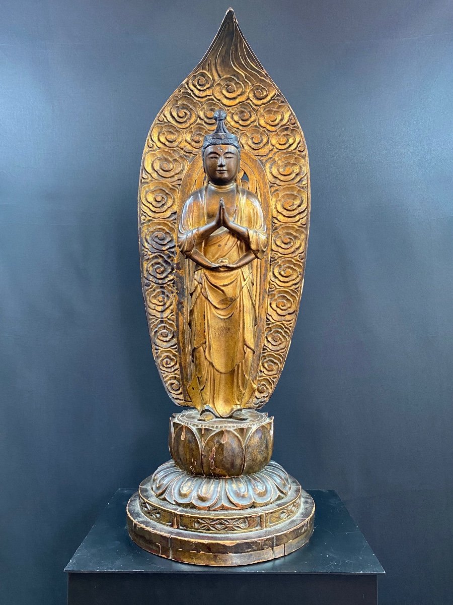 Statue Du Petit Bouddha Avec Une Mouche - Statue Du Bouddha
