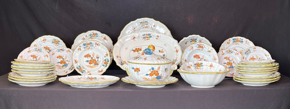 Dinner Service (34pcs) - Earthenware - Dior X Larucci -france - 20th Century 