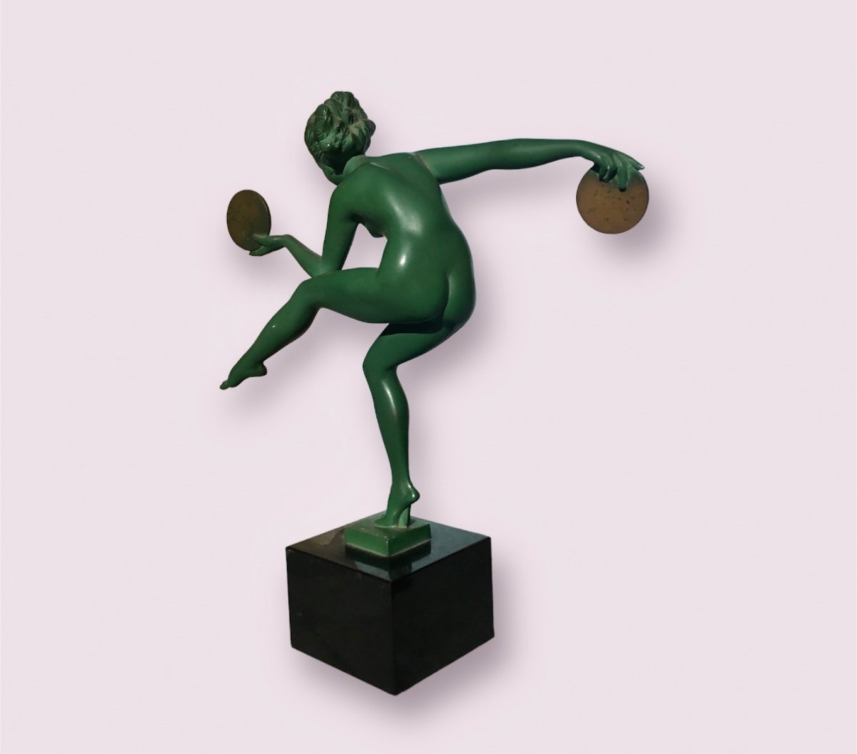 Art-deco Spelter Statuette-photo-1