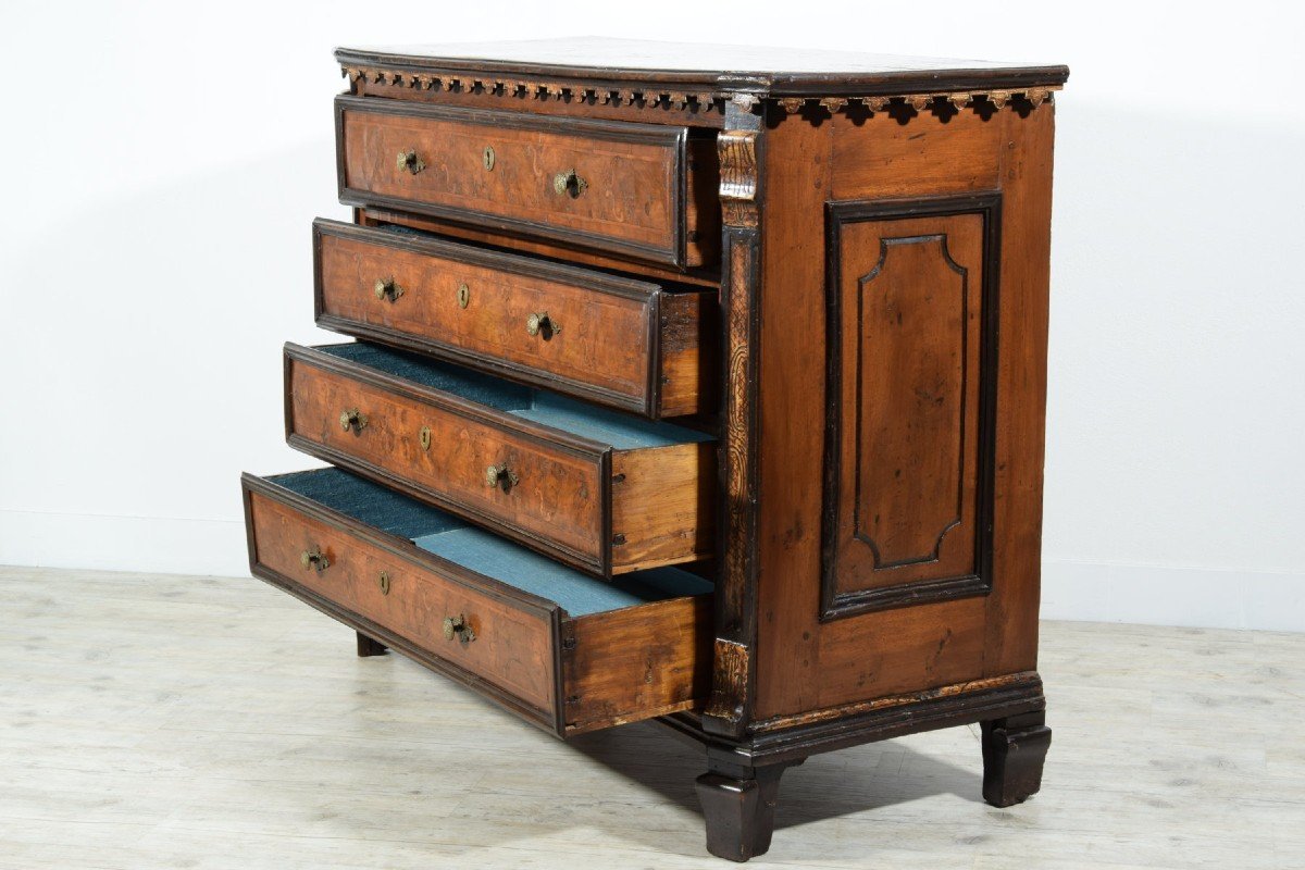  Baroque Chest Of Drawers In Walnut Inlaid, Lombardy, Late Seventeenth Century-photo-5