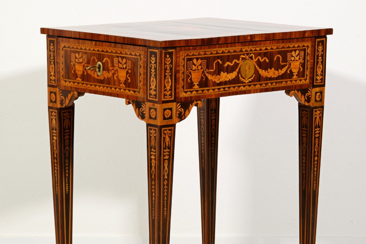 18th Century, Italian Neoclassical Inlay Wood Centre Table -photo-4