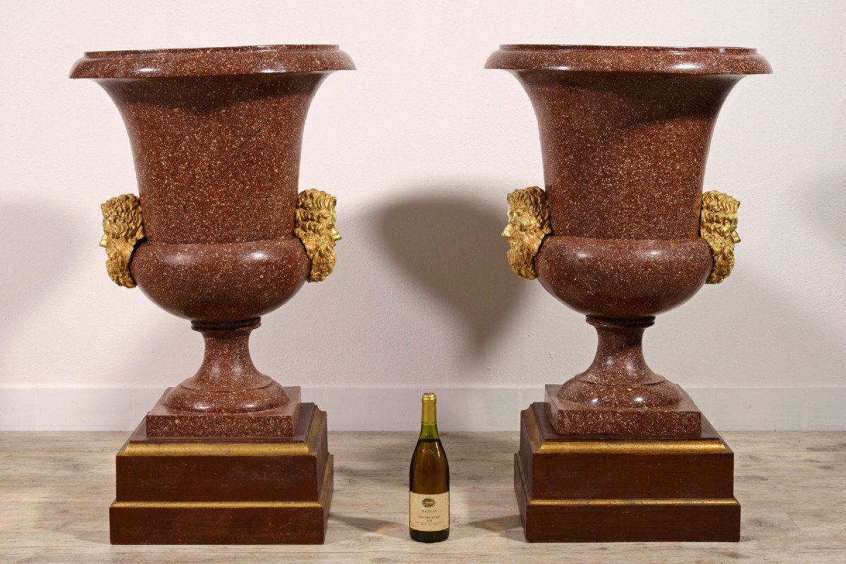 20th Century, Pair Of Italian Lacquered Bronze Vases, Neoclassical Style-photo-1