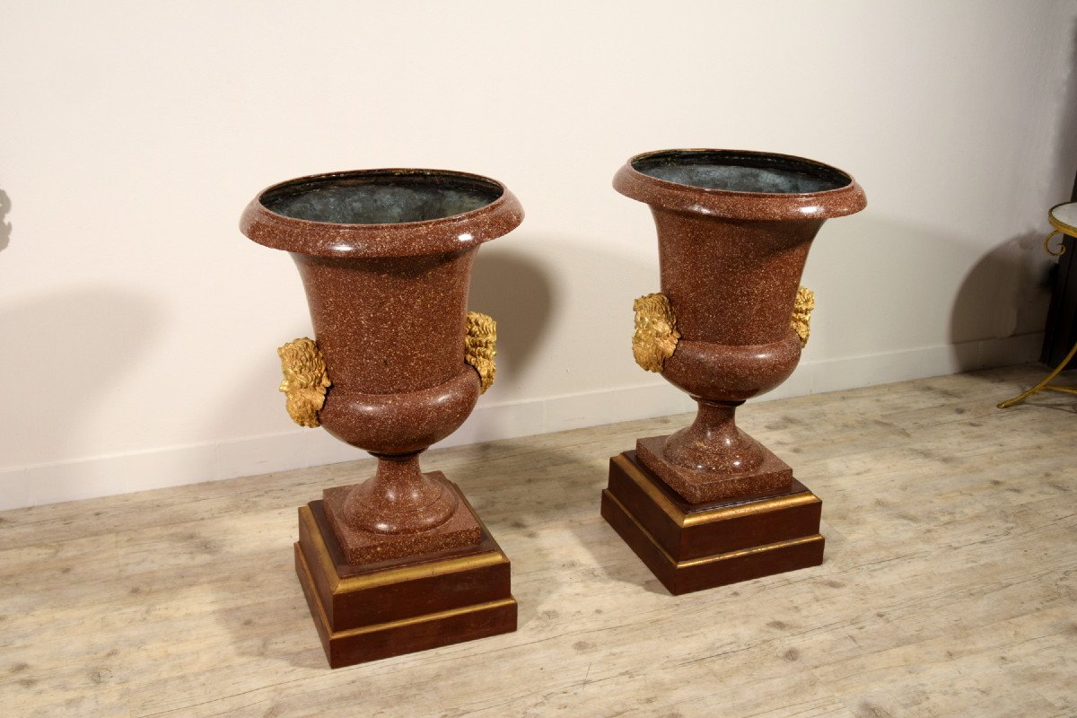 20th Century, Pair Of Italian Lacquered Bronze Vases, Neoclassical Style-photo-3