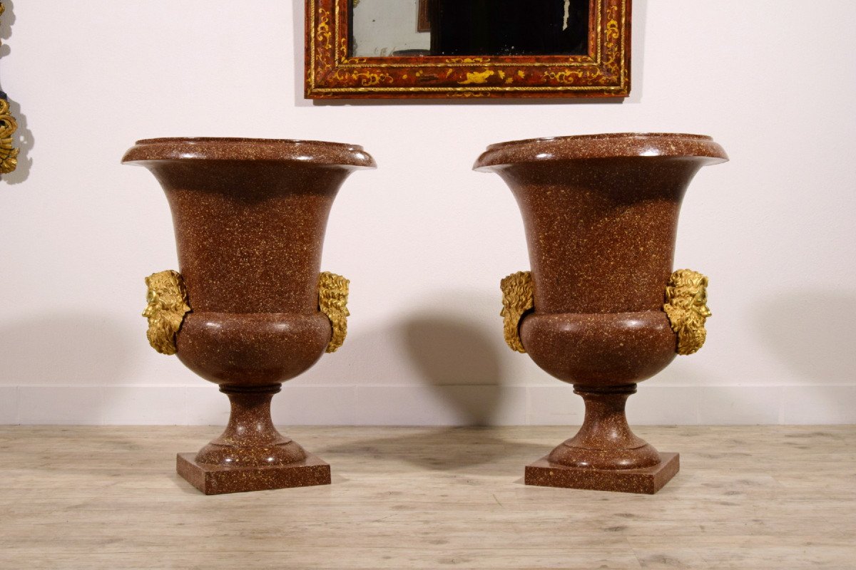 20th Century, Pair Of Italian Lacquered Bronze Vases, Neoclassical Style-photo-5