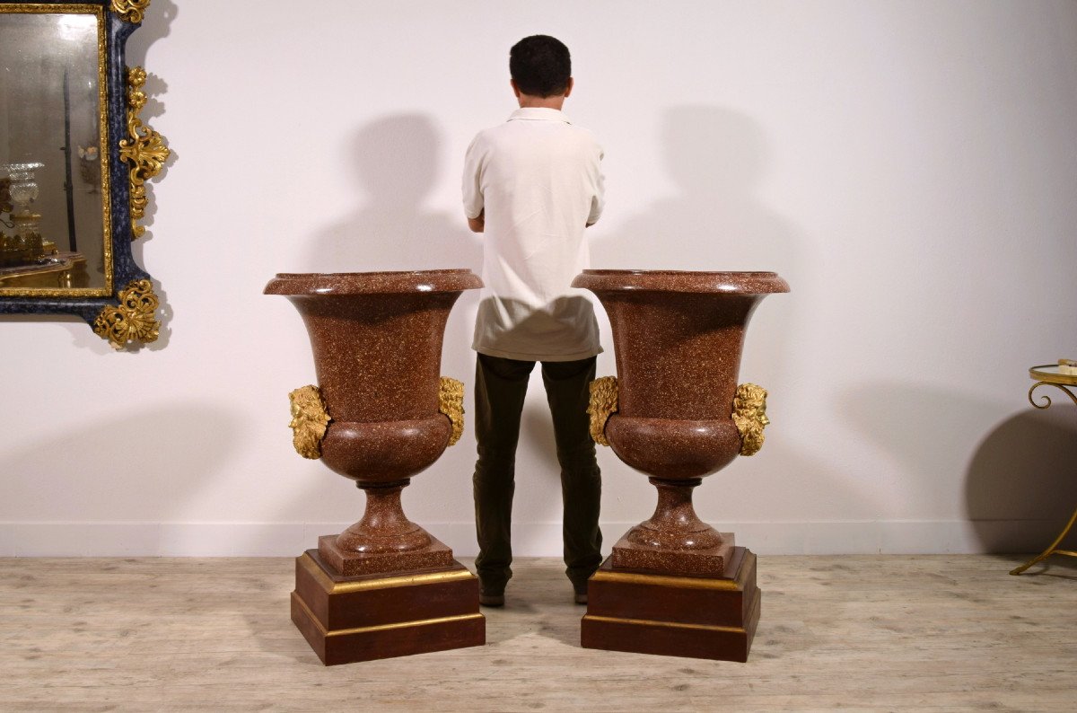 20th Century, Pair Of Italian Lacquered Bronze Vases, Neoclassical Style-photo-7