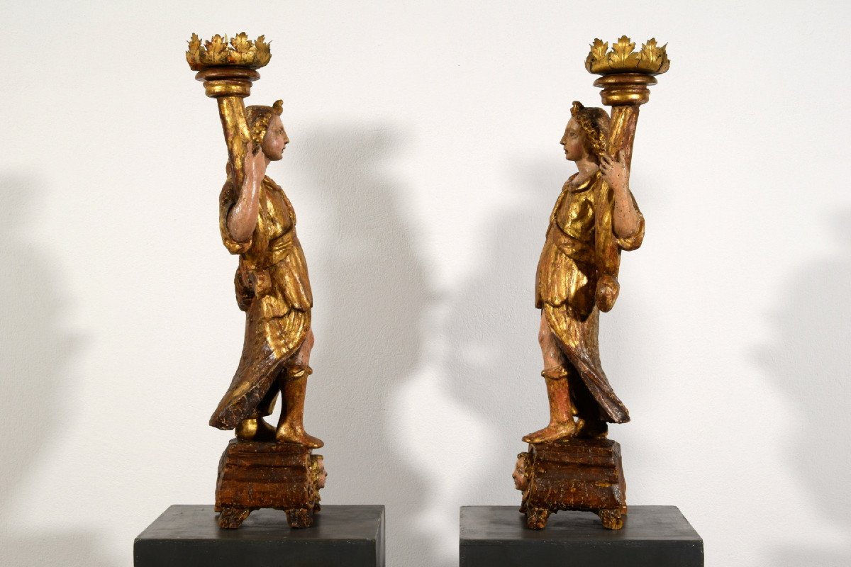 16th Century, Pair Of Italian Lacquered And Gilt Wood Sculptures Torch Holders -photo-2