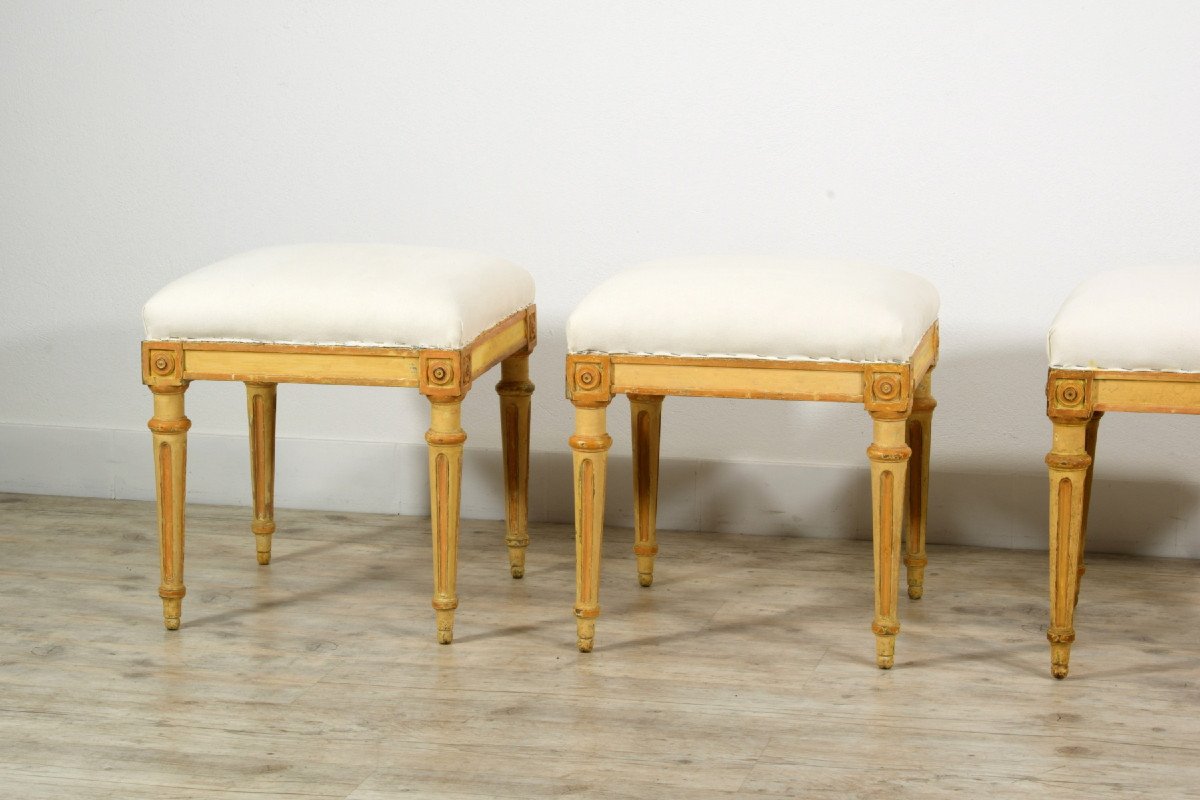 18th Century, Four Italian Lacquered Wood Stools -photo-7