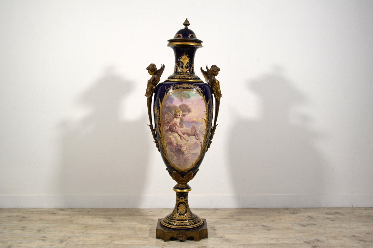 End Of 19th Century, Monumental Sèvres Polychrome Porcelain Vase -photo-4